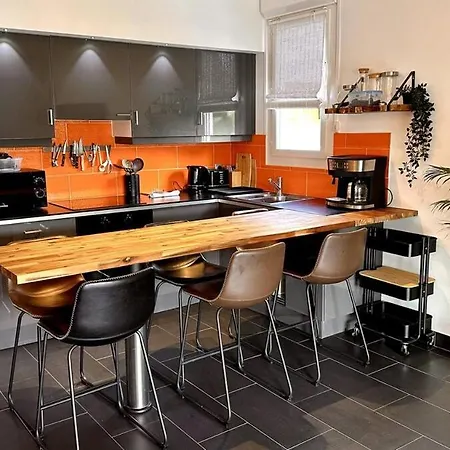 086 -les Incas -t3 -centre Ville- Parking La Grande-Motte