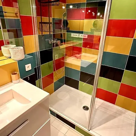 086 -les Incas -t3 -centre Ville- Parking Apartment *